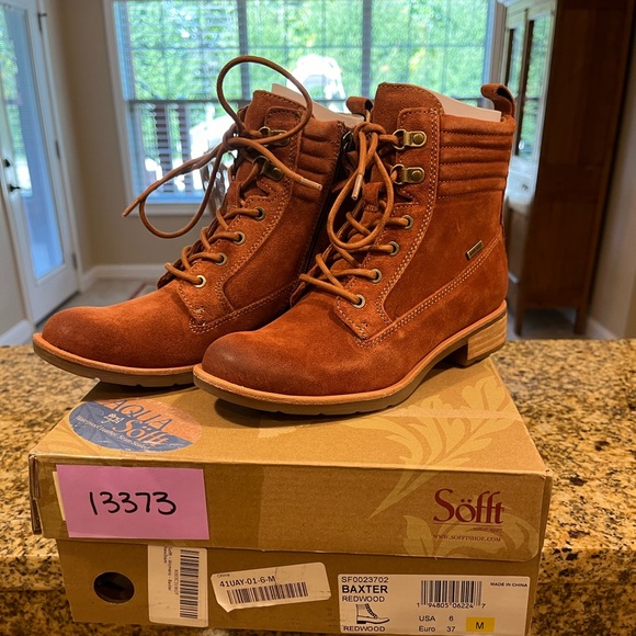 Sofft Shoes - Sofft Baxter Redwood Orangish Tan Suede Hiking Combat Boots Side Zip Size 6 Box